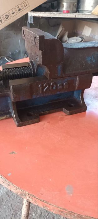 Menghina de 120mm. românească nefolosită.