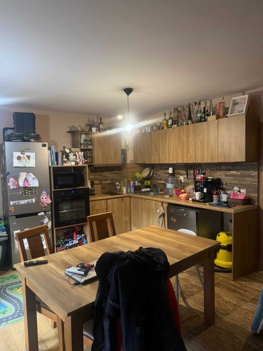 Продава се Двустаен апартамент в Плевен, Идеален център - 88 кв.м за 684 €/кв.м - Снимка #1