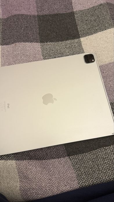 Ipad pro(4th gen) 256gb