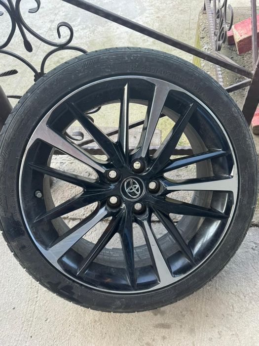 Camry 70 R19 диск + шина
