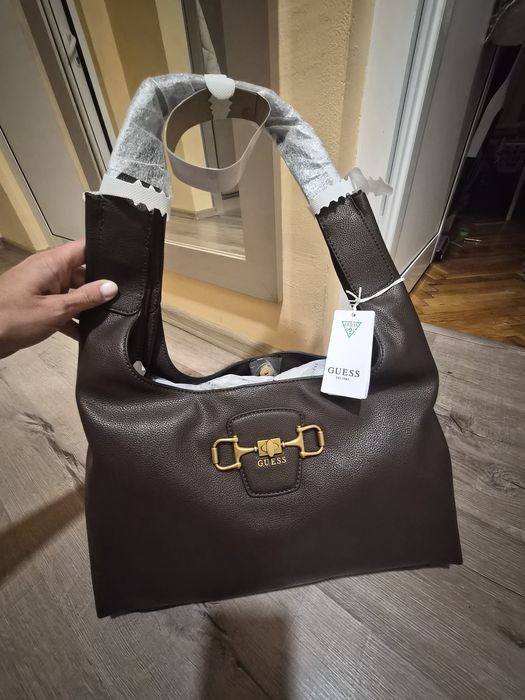 Дамска чанта Guess