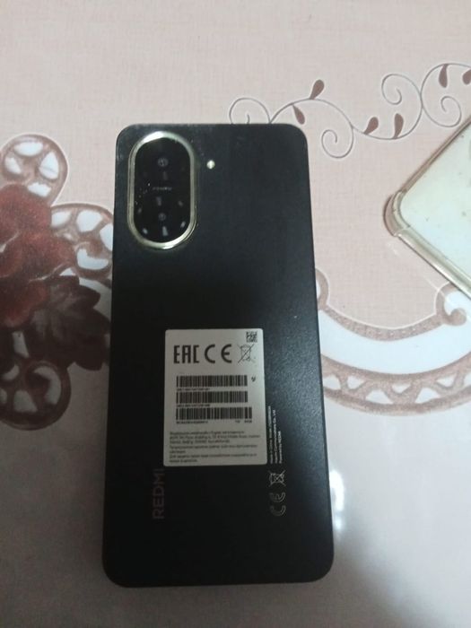 Продам телефон редми