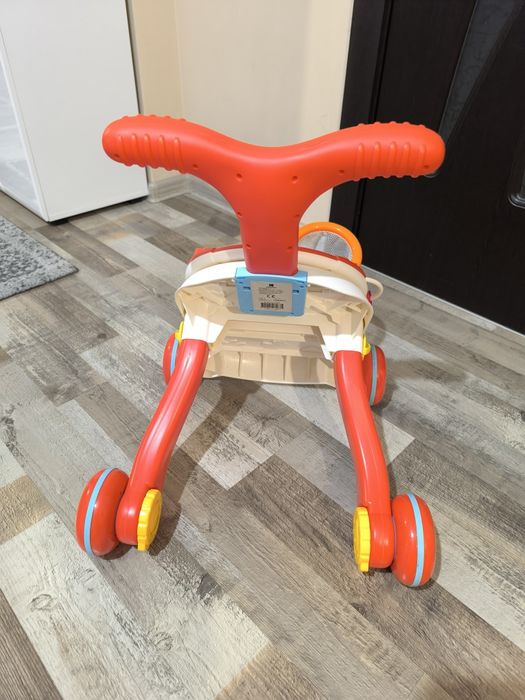 Уокър за прохождане 2 в 1