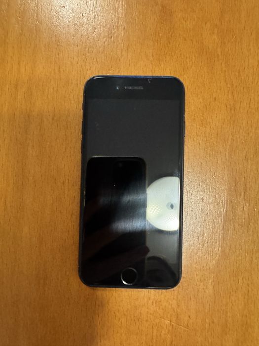 Iphone SE 2020 64GB 2бр.
