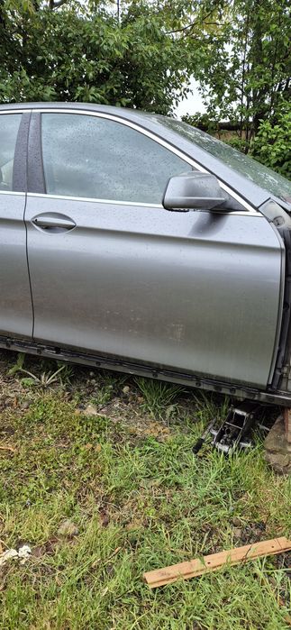 Portiera/usa dreapta fata bmw seria 5 f10 f11