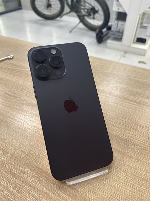 Iphone 15 pro max 512 gb (p25)