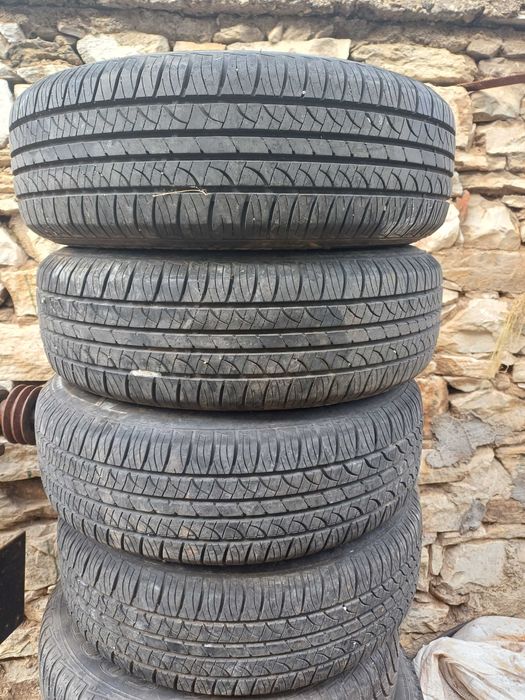Гуми 195/65 R15 с джанти за пежо/ситроен
