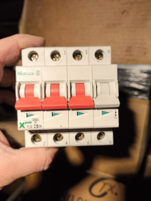 Siguranță automată modulară  50A trifazată.