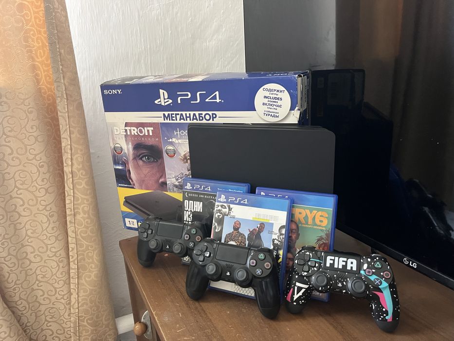 Ps 4 slim 1tb в идеале