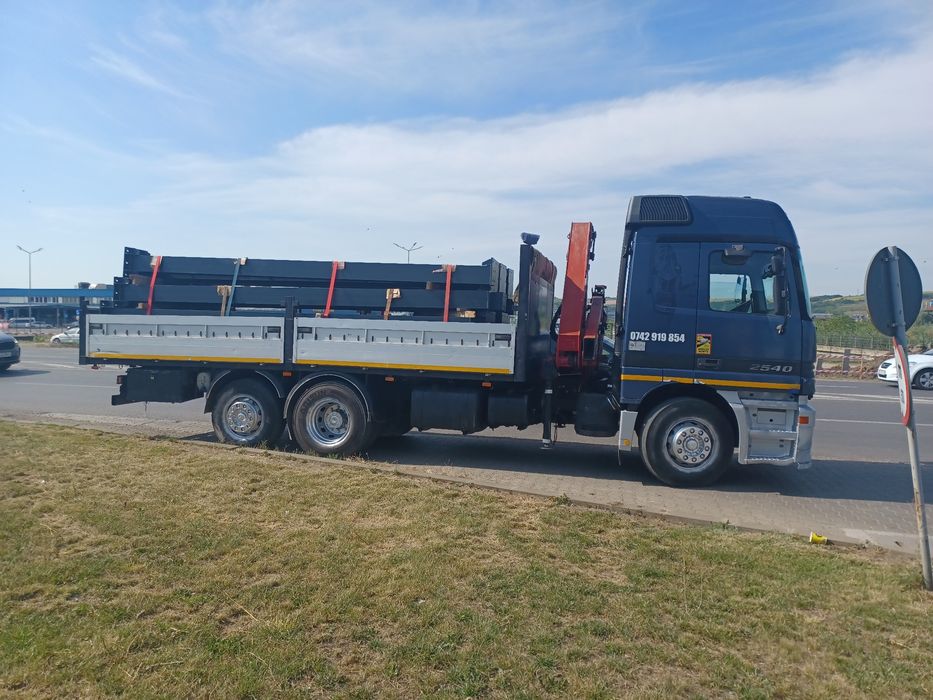 TRANSPORT Marfa  Camion cu Macara