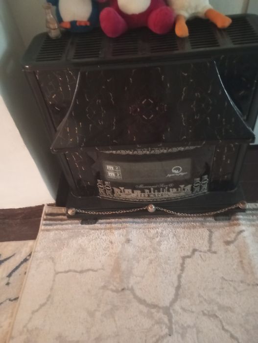 Продается камин печь газовые состояние хорошее