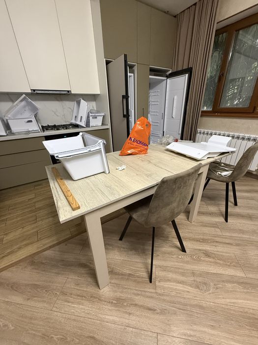 Продам раскладной кухонный стол