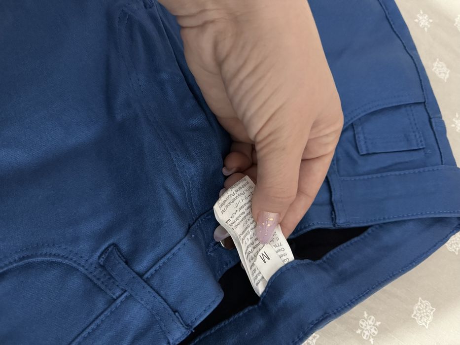 Pantaloni piele  evazati  albastru metalic