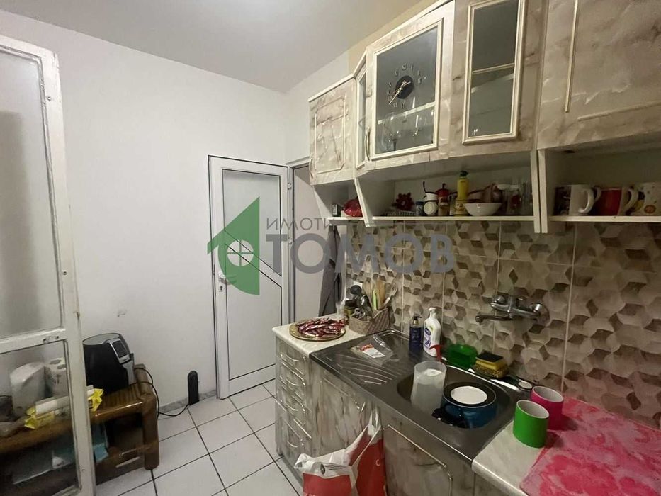 Продава се Едностаен апартамент в Шумен, Център - 42 кв.м за 1214 €/кв.м - Снимка #4