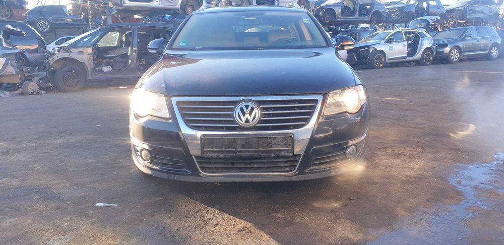Dezmembrez Volkswagen Passat B6 2.0 Tdi an 2008 cod motor BMR