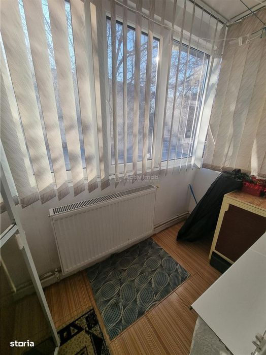 Ap 2 cam decomandat zona F-uri Dunarii et 1
