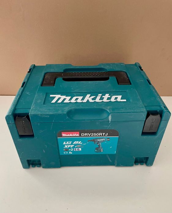 Makita DRV 250 pistol Popnituri
