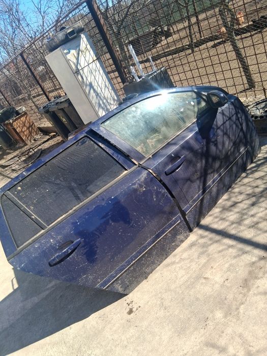 Vând uși de Opel Astra H