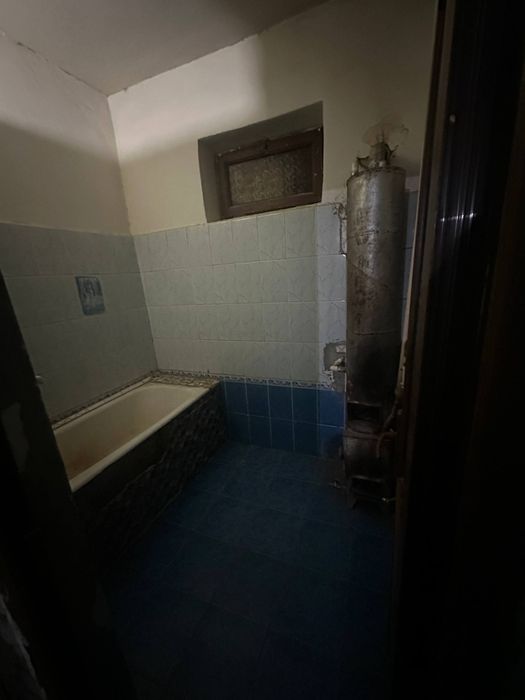 Urganch raysentrda 2 xonali kv ijaraga beriladi