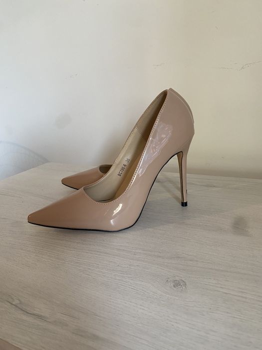 Продам туфли новые ...