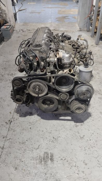 Двигатель Mercedes Benz w124 m103 3.0l