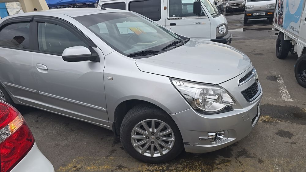 Срочно продам свою машину Cobalt