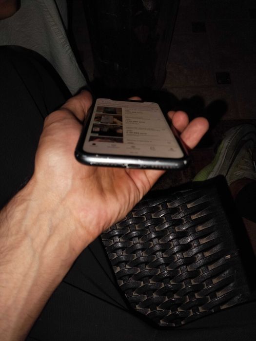 Iphone 11/64gb sotiladi