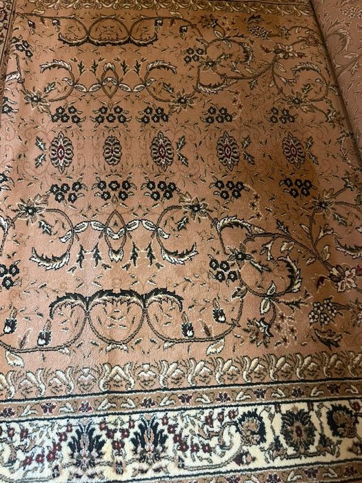 Продам ковры- дорожки