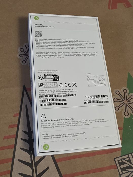 ЗАПЕЧАТАН 256GB iPhone 17e Гаранция от A1 до 2028г. Black | Черен