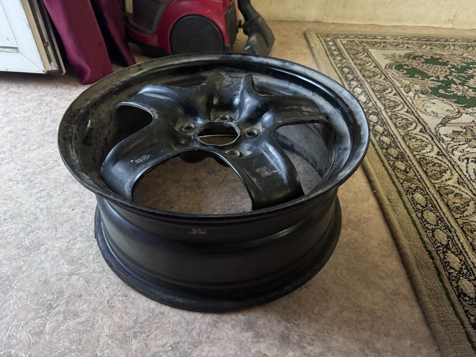 Продам диски R16