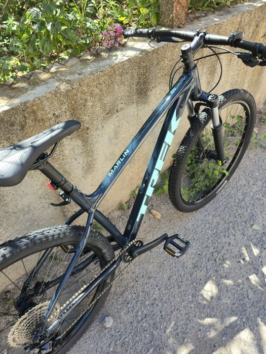 Trek Marlin 6 29 цола 1х10 Deore Shimano L размер Хидравлични дискови спирачки Регулируема вилка Алуминиев