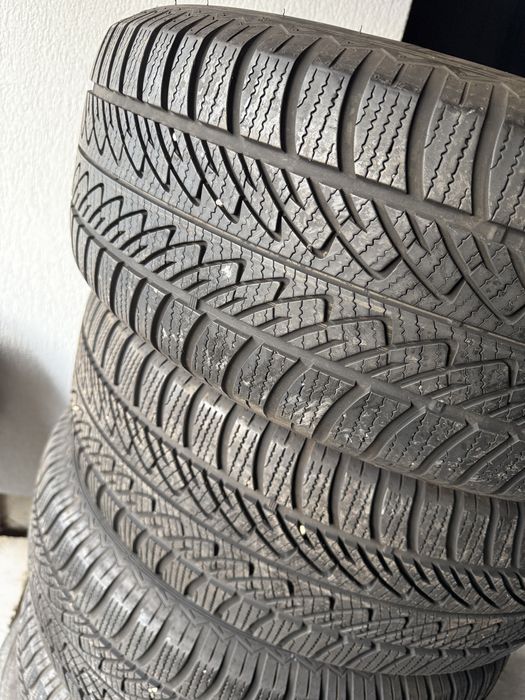 Anvelope Goodyear UltraGrip 8 Performance 255/60 R18 108H AO