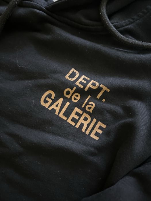 Gallery dept size:M black hoodie