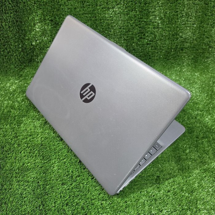 Hp 255 i5 1235u 8gb 256gb