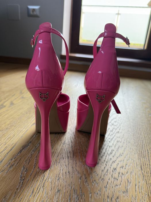 Pantofi Naked Wolf