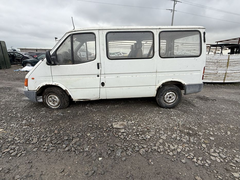 Форд Транзид 2.5 турбо дизел на части