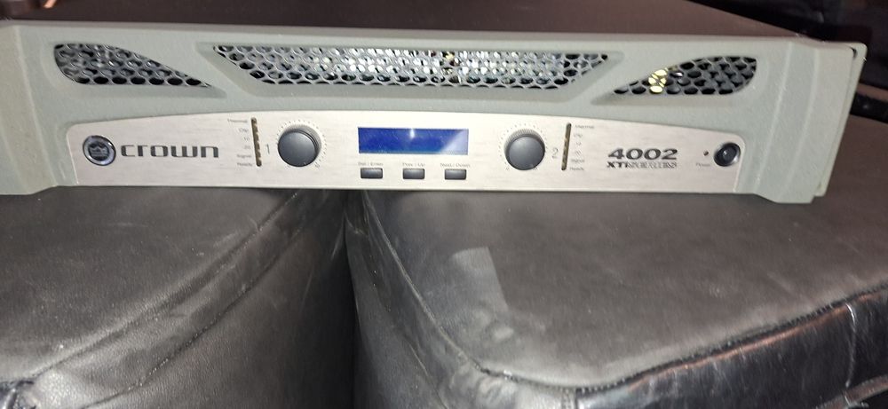 Vand Crown xti 4002