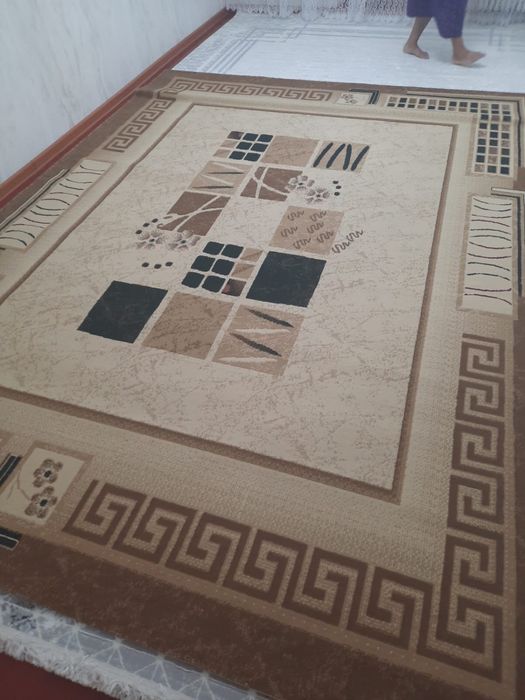 Кілемдер сатылады