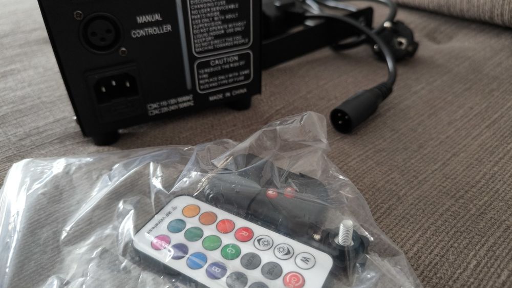 Машина за пушек с лед светлини