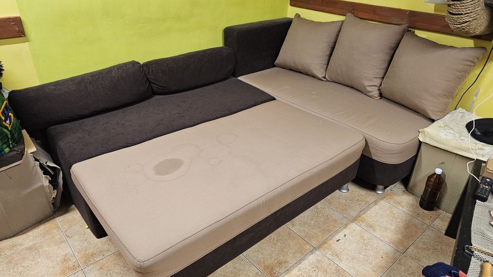 Ъглов разтегателен диван