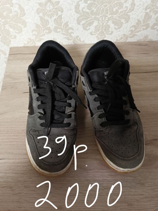 Продам обувь для подростков