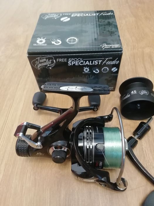 Макара Team specialist-Free spool specialist feeder 45