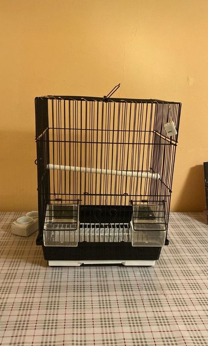 Клетка для папугаев