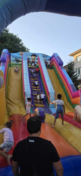 Надуваем батут Асеновградски