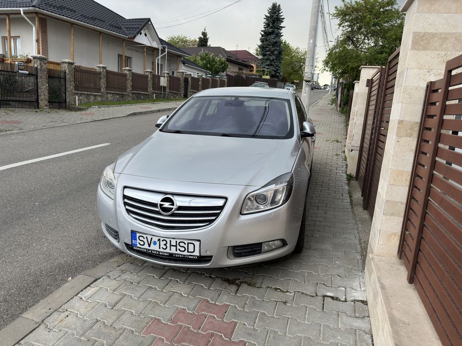 Opel insignia 2012 2.0 CDTI 130 cp diesel