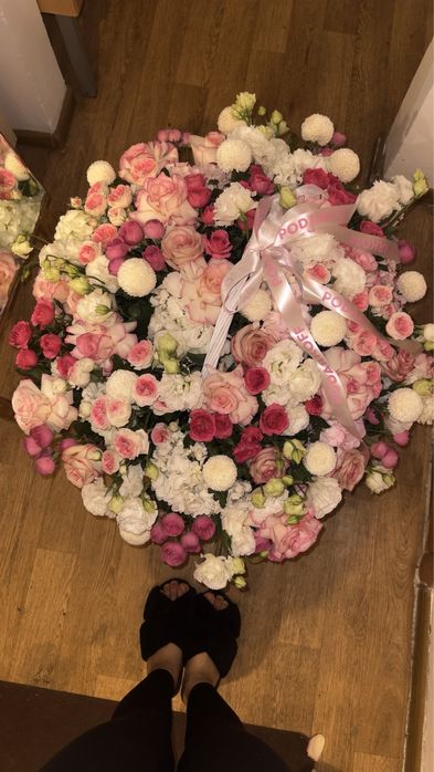 композиция цветов свежие