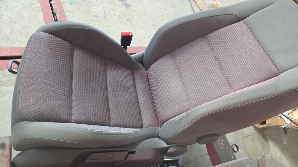 Dezmembrez Golf 5 gt 1.4 tsi 170cp