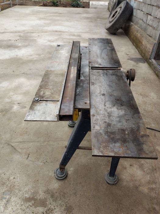 Циркулярка. На 220в.