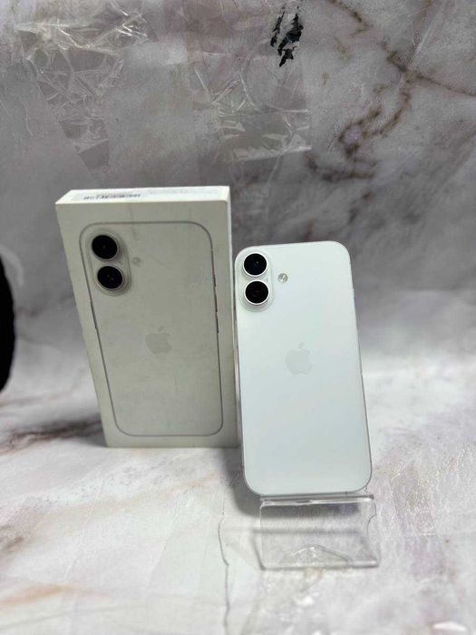 смартфон Apple iPhone 16