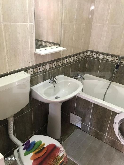 Apartament 2 camere, decomandat, 2 parcari, 77 mp, zona Oncos